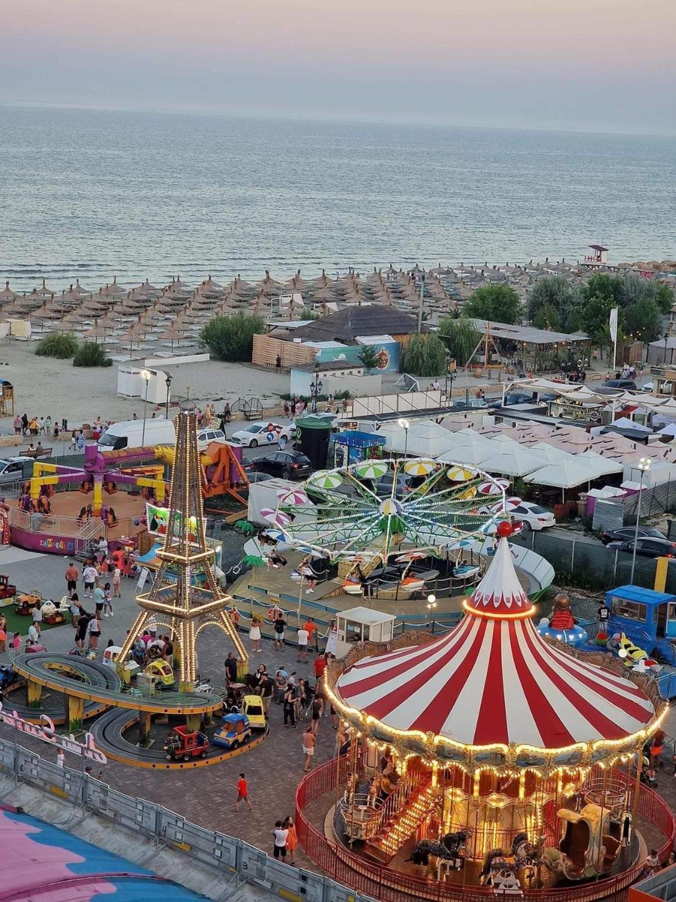 Mamaia Nord Lägenhet Năvodari Exteriör bild